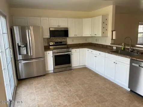 1112 Crestfield Way Leland NC 28451