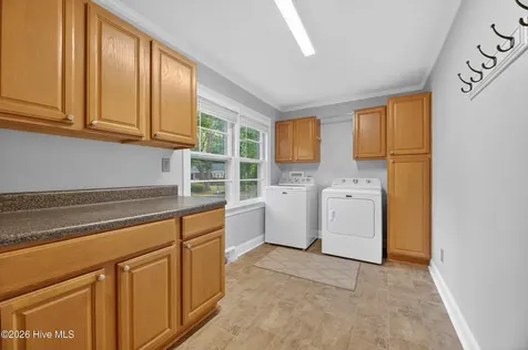 202 Hardee Circle Greenville NC 27858