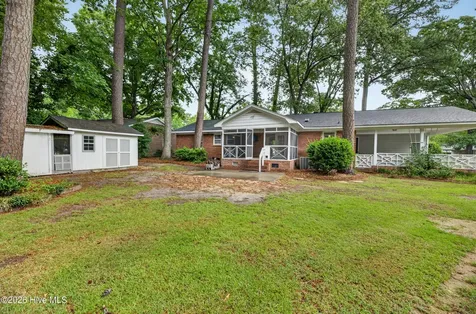 202 Hardee Circle Greenville NC 27858