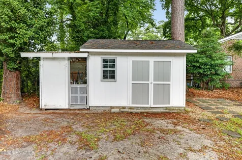 202 Hardee Circle Greenville NC 27858