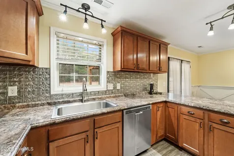 282 Faison W Mcgowen Road Kenansville NC 28349