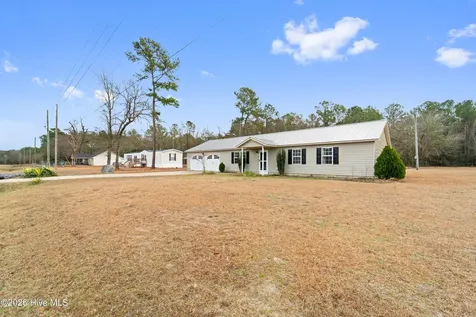 282 Faison W Mcgowen Road Kenansville NC 28349