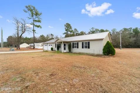 282 Faison W Mcgowen Road Kenansville NC 28349