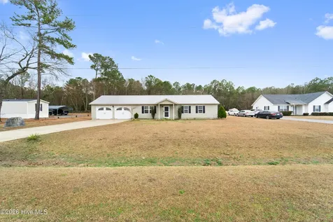 282 Faison W Mcgowen Road Kenansville NC 28349