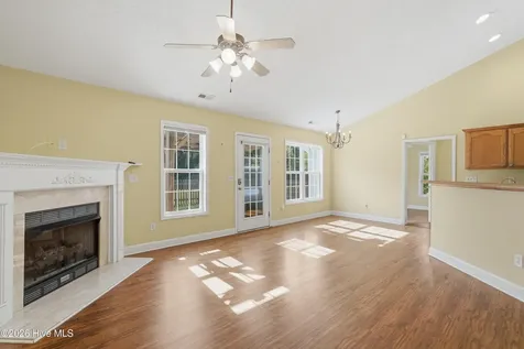 101 Robbie Lane New Bern NC 28562
