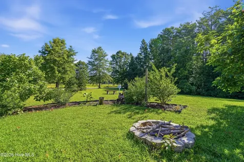 101 Robbie Lane New Bern NC 28562
