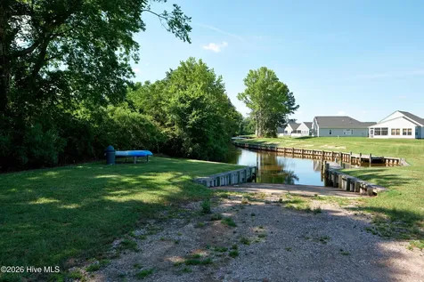 128 Spoonbill Loop Elizabeth City NC 27909