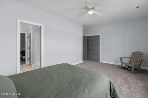 402 King Richard Court Jacksonville NC 28546