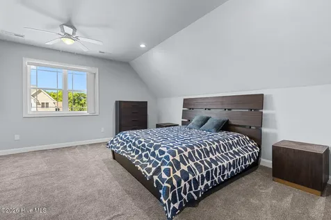 402 King Richard Court Jacksonville NC 28546