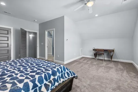 402 King Richard Court Jacksonville NC 28546