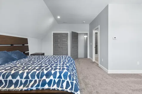 402 King Richard Court Jacksonville NC 28546