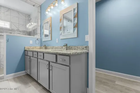 402 King Richard Court Jacksonville NC 28546