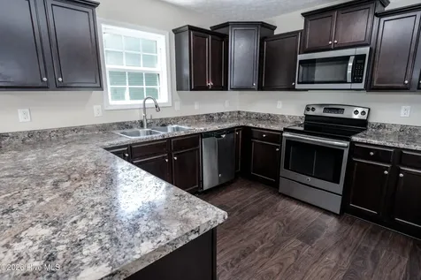 112 Patriot Court Havelock NC 28532