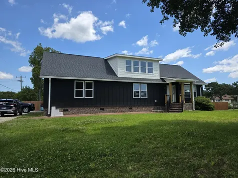 201 Mansfield Parkway Morehead City NC 28557