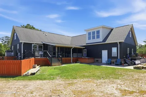 201 Mansfield Parkway Morehead City NC 28557