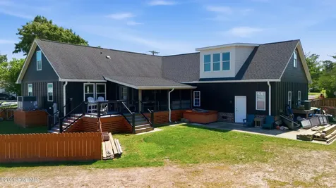 201 Mansfield Parkway Morehead City NC 28557