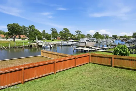 201 Mansfield Parkway Morehead City NC 28557