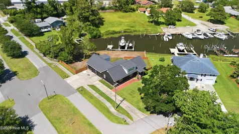 201 Mansfield Parkway Morehead City NC 28557