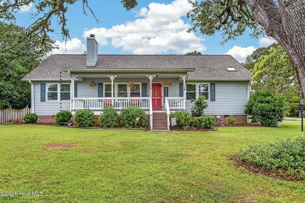 209 River Reach Drive Swansboro NC 28584