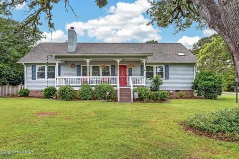 209 River Reach Drive Swansboro NC 28584