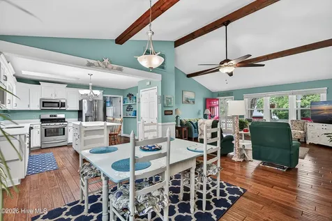209 River Reach Drive Swansboro NC 28584