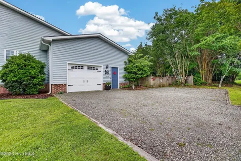209 River Reach Drive Swansboro NC 28584