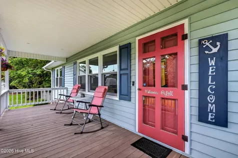209 River Reach Drive Swansboro NC 28584