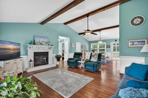 209 River Reach Drive Swansboro NC 28584