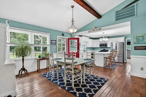 209 River Reach Drive Swansboro NC 28584