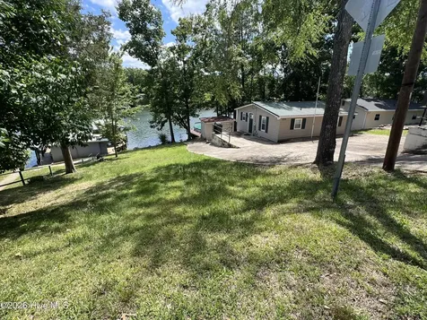 658 Berry Hill Drive Norwood NC 28128