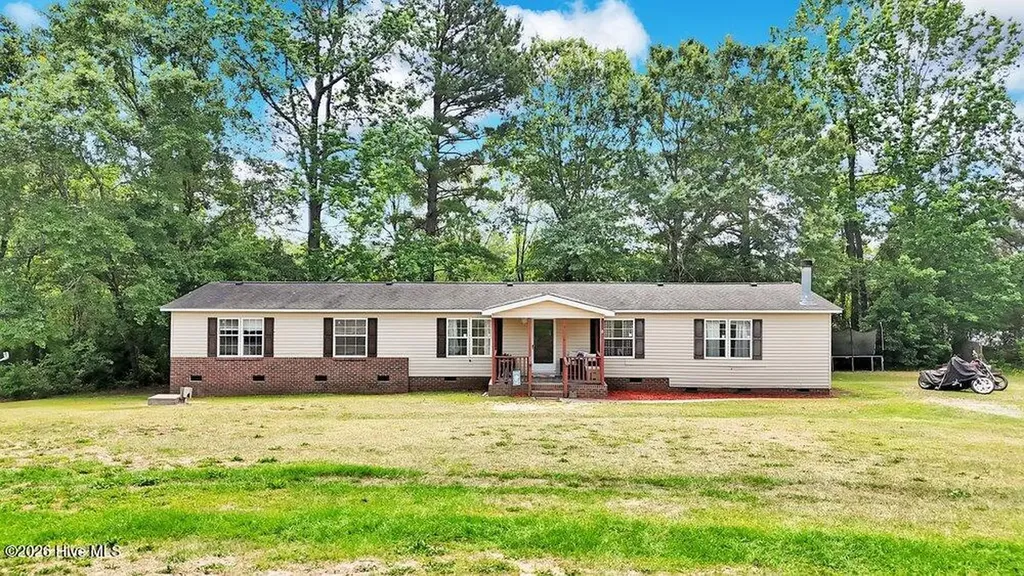 246 Farmhouse Court Sanford NC 27332