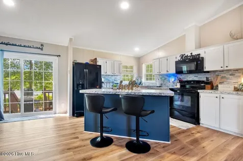 246 Farmhouse Court Sanford NC 27332