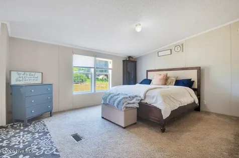 246 Farmhouse Court Sanford NC 27332