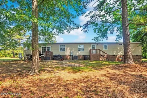 246 Farmhouse Court Sanford NC 27332