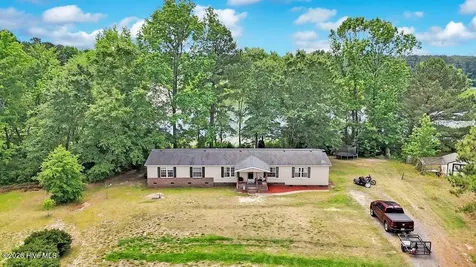 246 Farmhouse Court Sanford NC 27332