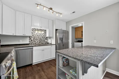 4304 Maidstone Drive Wilmington NC 28405