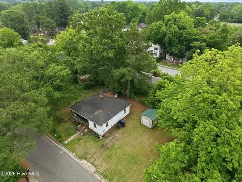 621 Harvey Street Kinston NC 28501