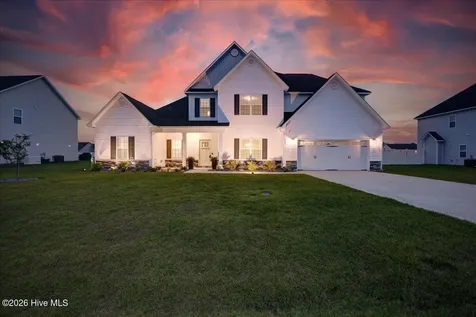 2022 Tarpon Trail New Bern NC 28562
