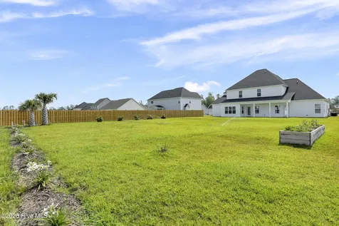 2022 Tarpon Trail New Bern NC 28562