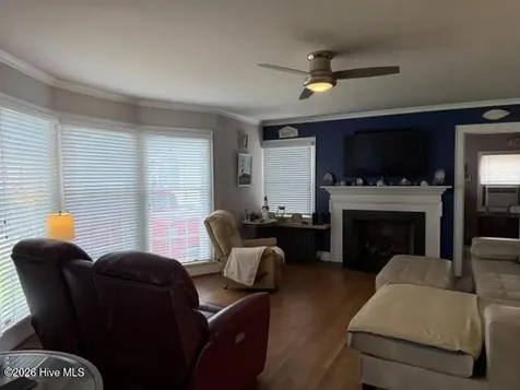 104 Locust Street Elizabeth City NC 27909