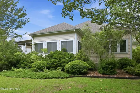105 Pine Bluff Drive Morehead City NC 28557