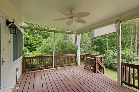 105 Pine Bluff Drive Morehead City NC 28557
