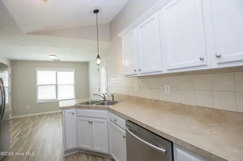 196 Lochwood Drive Raeford NC 28376