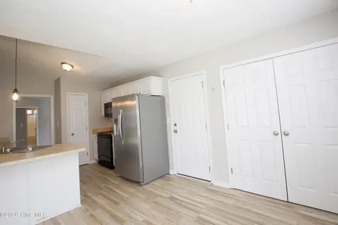196 Lochwood Drive Raeford NC 28376