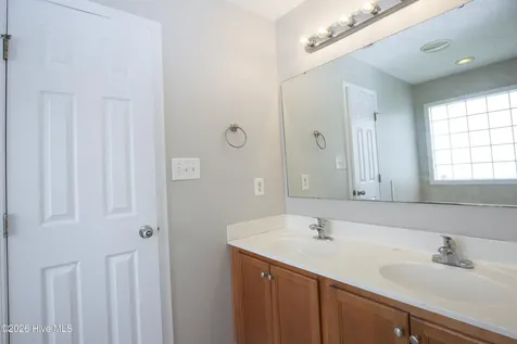 196 Lochwood Drive Raeford NC 28376