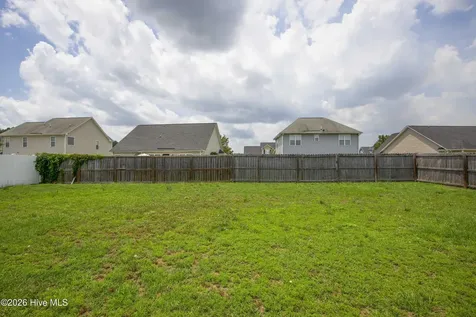 196 Lochwood Drive Raeford NC 28376