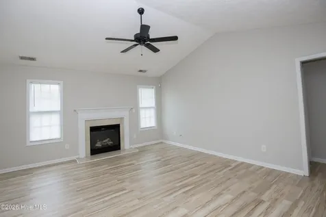 196 Lochwood Drive Raeford NC 28376