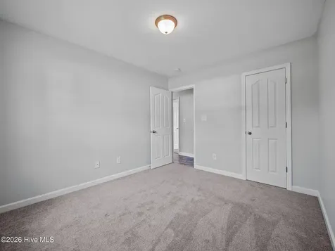 312 Reid Court N Jacksonville NC 28540