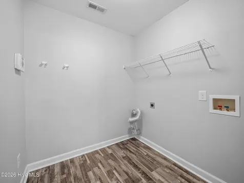 312 Reid Court N Jacksonville NC 28540