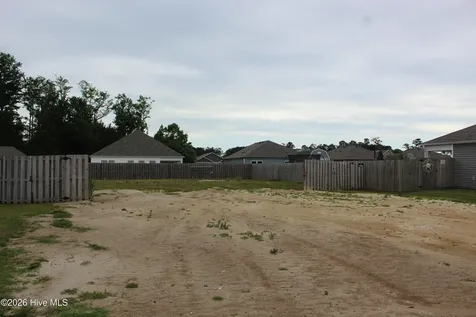 313 Kite Circle NE Bolivia NC 28422